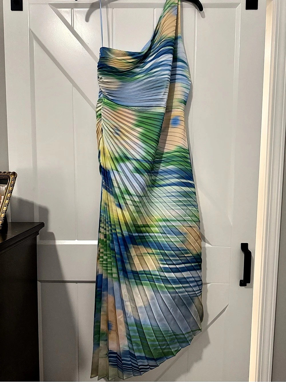 Belle Badgley Mischka Pleated Maxi Dress Blue & Green Size 8